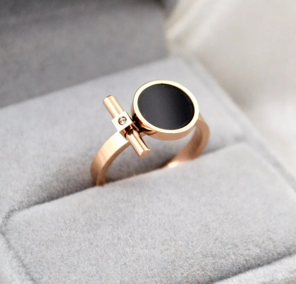 18K Gold Plated Black Round Crystal Ring