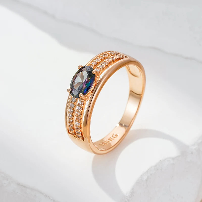 Major Flare Gold Sparkling Ring for Everyday Glam