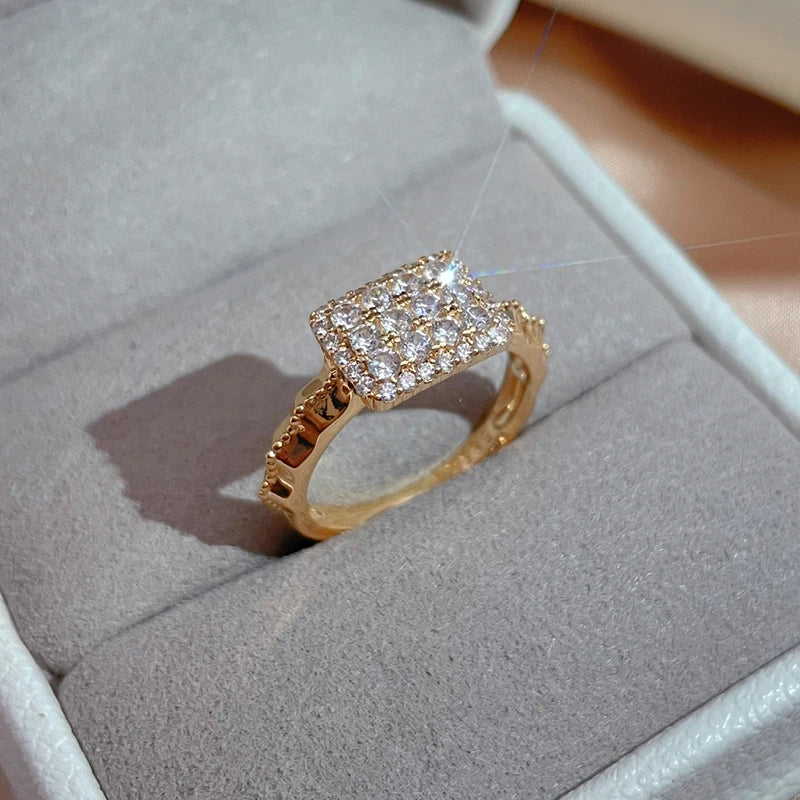 Major Flare Classic Rose Gold Plated Sparkling Ring