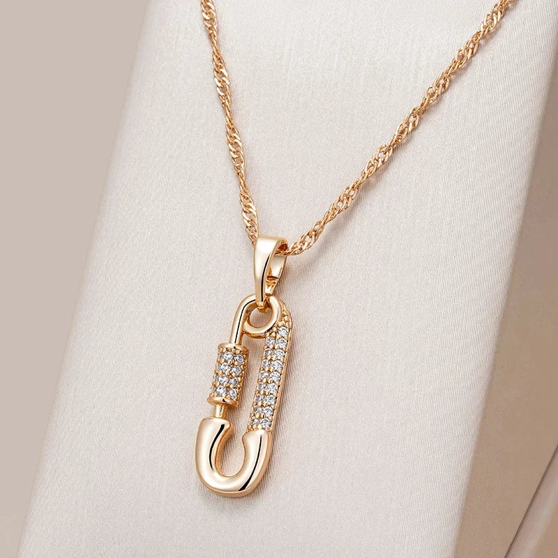 Unique and Attractive Pendant Necklace - Women Jewellery